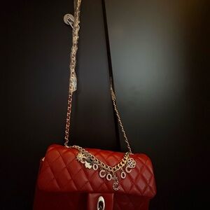 FASHION Quilted Red Charm Crossbody Bag